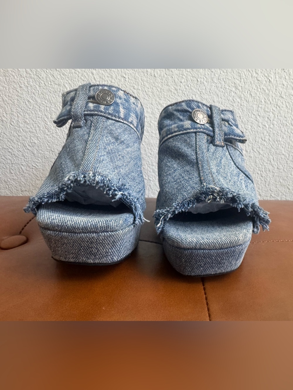 Jeffrey Campbell Magda Denim Platform Mule Heels Size 8 - Picture 4 of 8